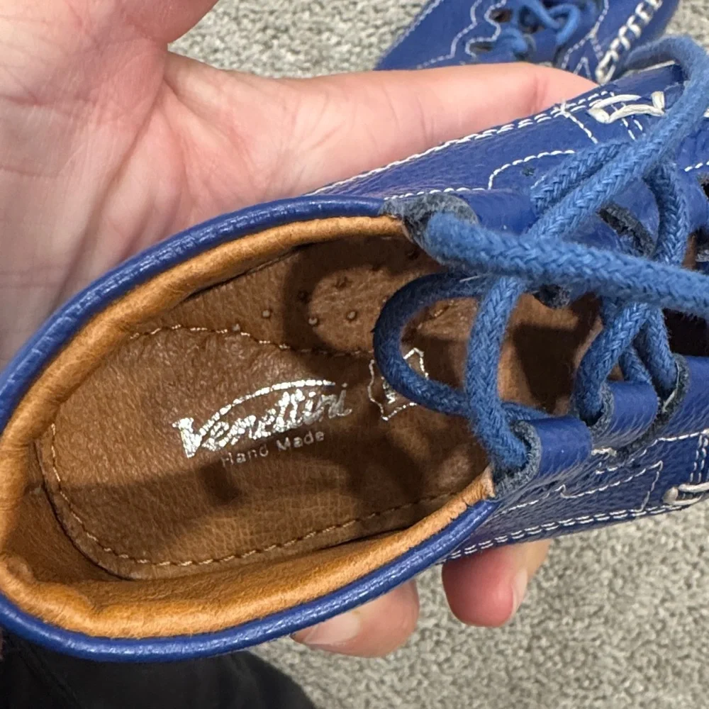 Venettini Kids Blue Hard Sole Moccasins with White Stitching and Laces size 6